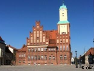 Ansicht Marktplatz Wittstock mit Rathaus